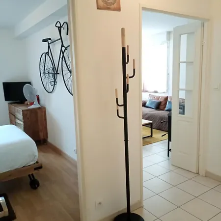 Belle Appartement, Et Apartment